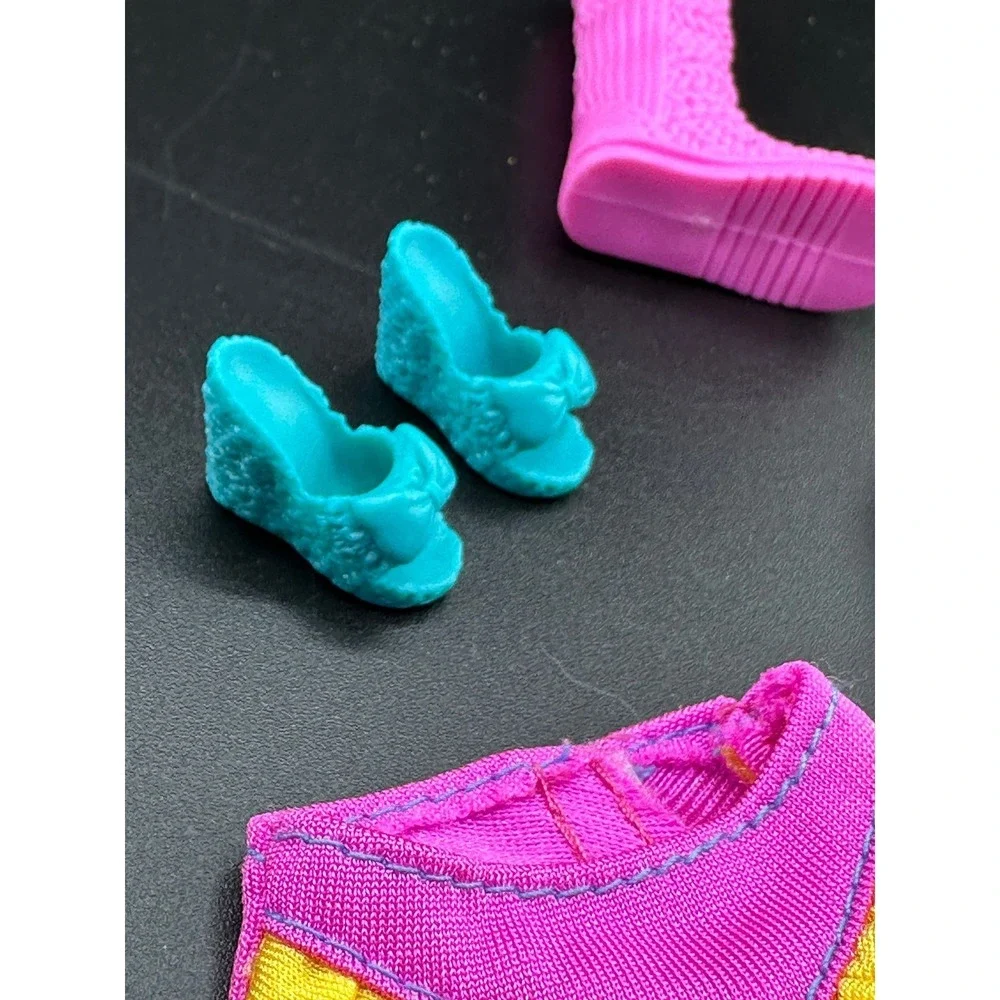Barbie Mattel Slumber Party Sleepover Fashionistas Y2K pajamas robe shoes shorts